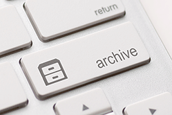 How to organise your email archive/archive botton{{}}