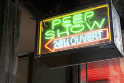 .xxx domains - peep show sign{{}}